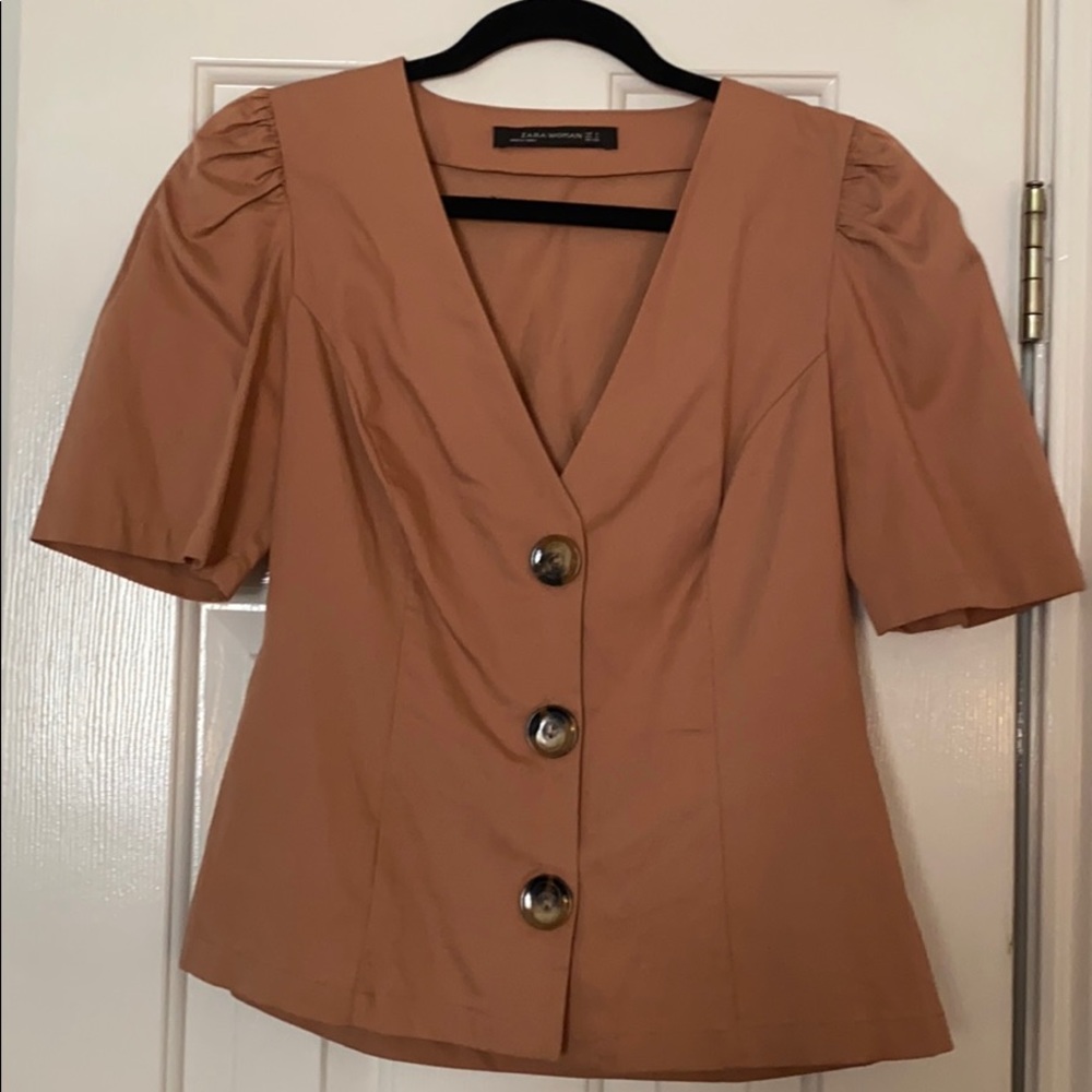 Puff sleeve blouse